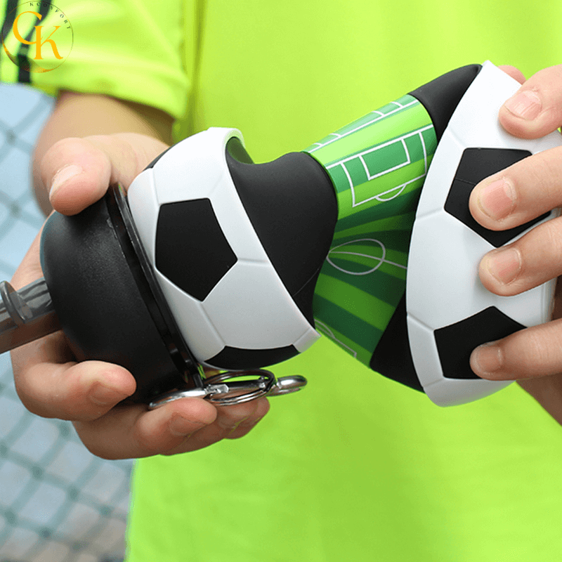 Bottle Water football™ | Gourde Football™